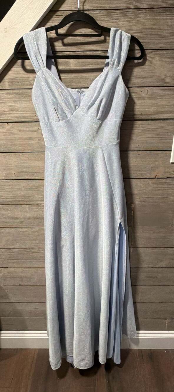 Windsor Maxi Dress Size 7/8 Light Blue Glitter Slit Formal Gown